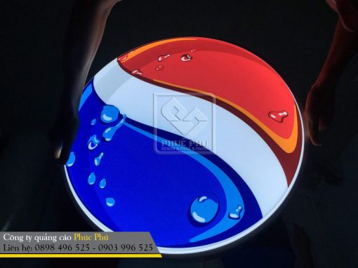 Hộp đèn hút nổi